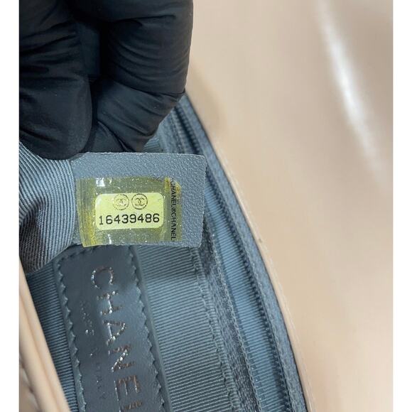 Chanel Reverso Boy Bag Pink Patent With COA And Dust bag - Picture 11 of 16